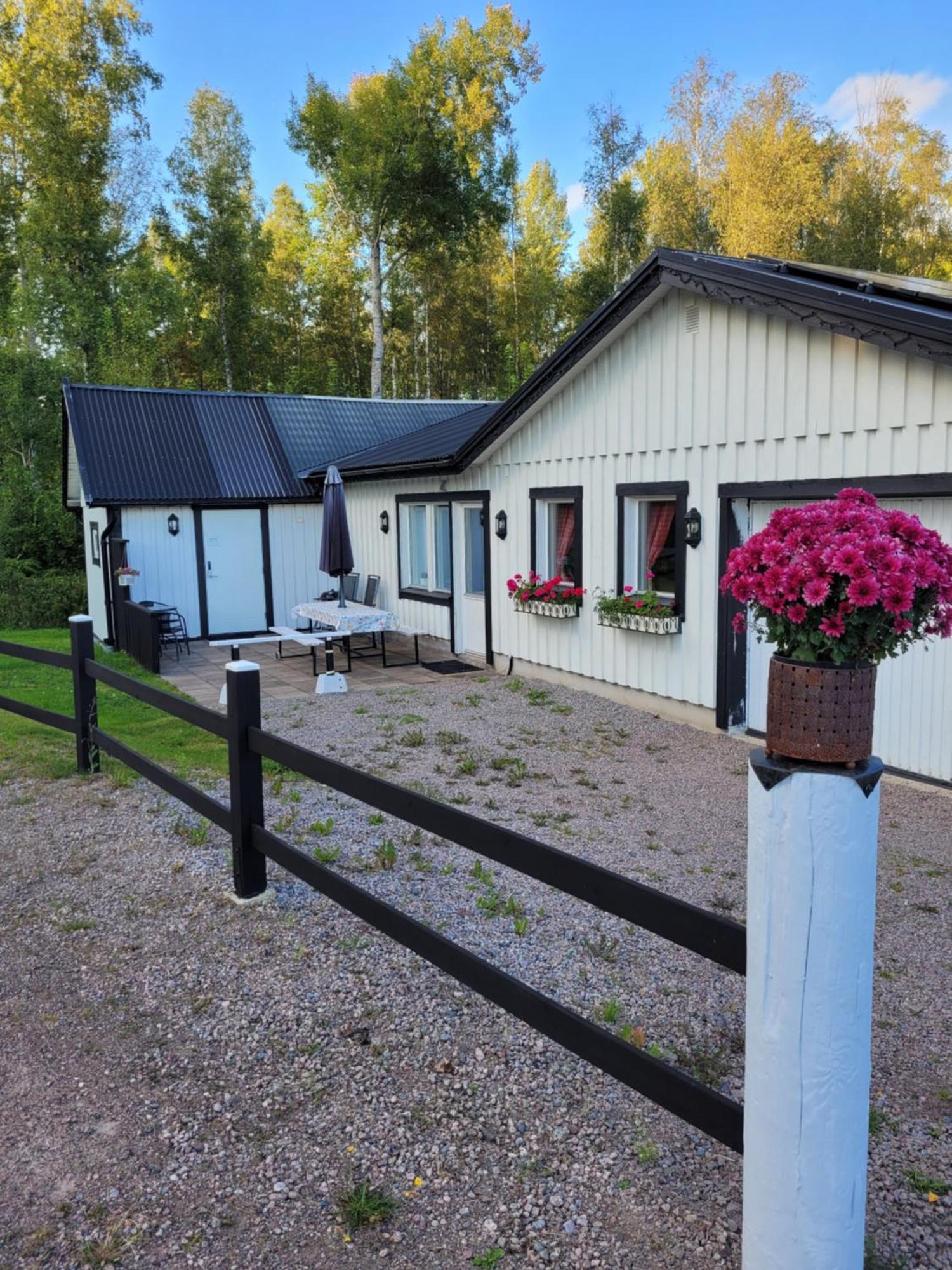 Karlstorp 4 Km Fran 维默比 外观 照片
